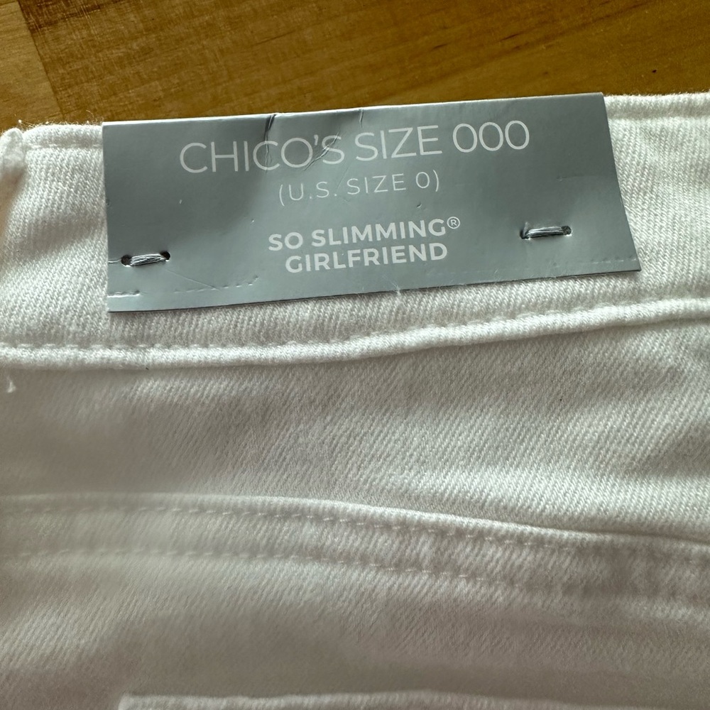 Chicos Girlfriend Shorts